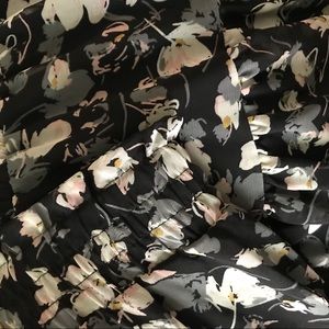 B Jewel Skirts - Flower print skirt B Jewel Skirts - Flower print skirt